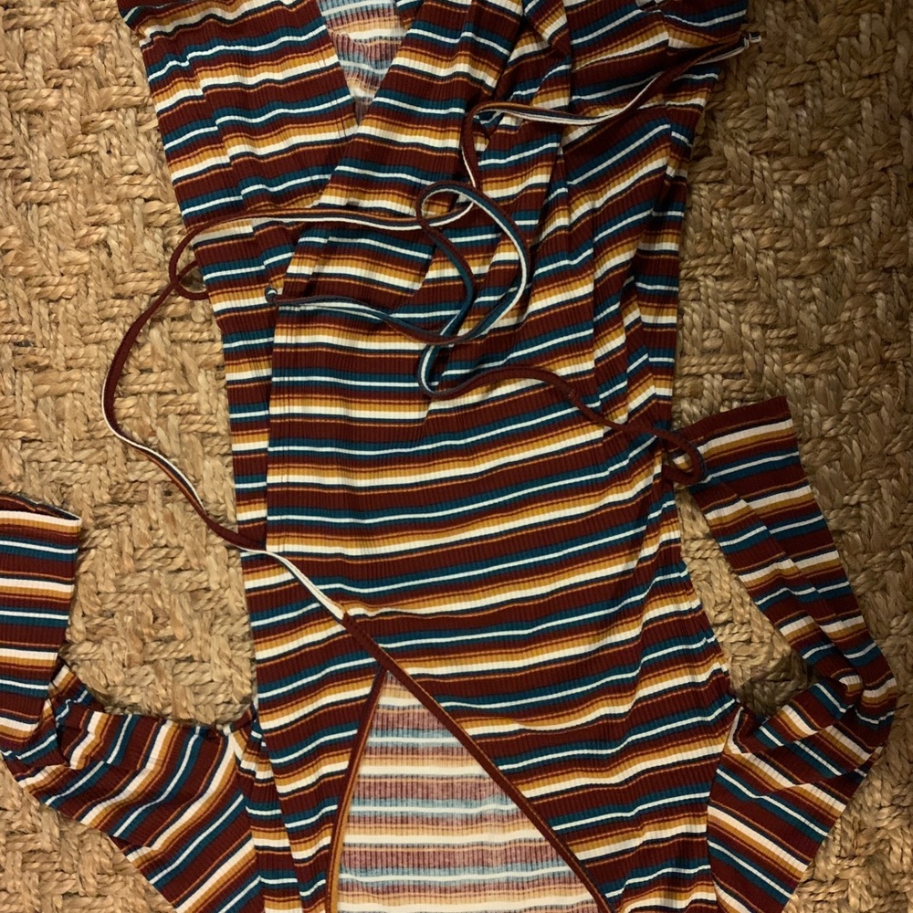 Clothes - Picture 3 of 8